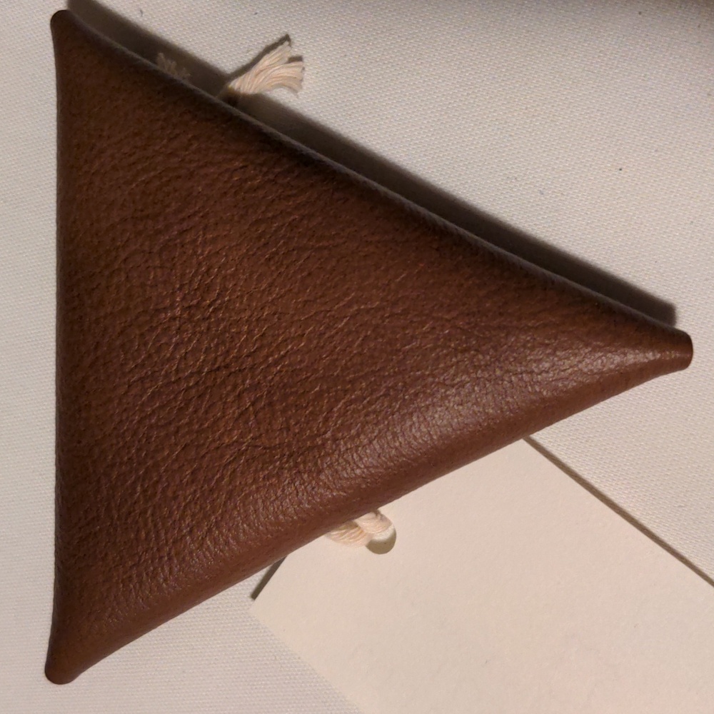 #04 Handmade Genuine Leather Triangle Coin Pouch Light Brown #04 - Picture 6 of 8